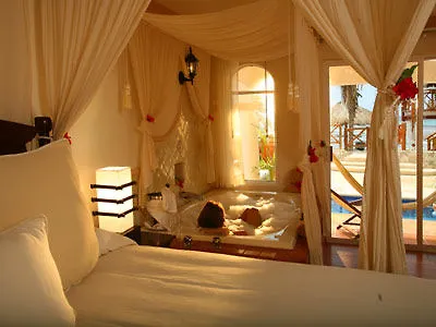 Hidden Beach Resort Au Naturel Adults Only - Catamaran, Cenote & More Inclusive
